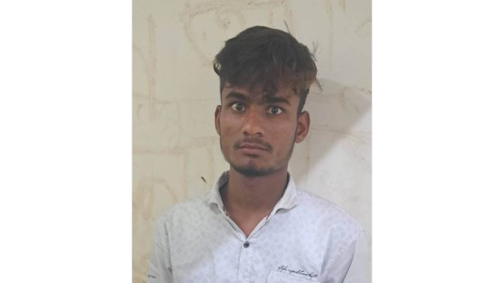 শিশুকে অপহরণ, যুবক গ্রেফতার