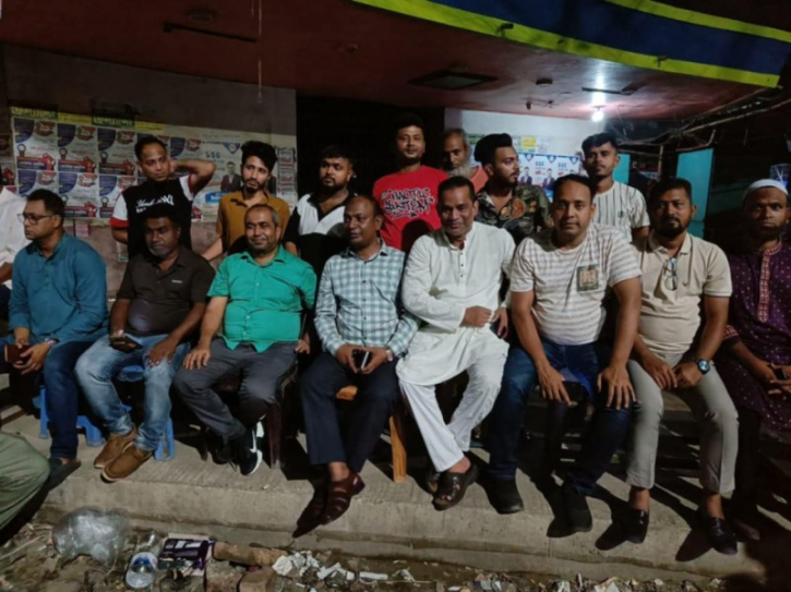 আ.লীগ নেতাকর্মীদের জড়ো হবার খবরে যুবদলের অবস্থান আ.লীগ নেতাকর্মীদের জড়ো হবার খবরে যুবদলের অবস্থান