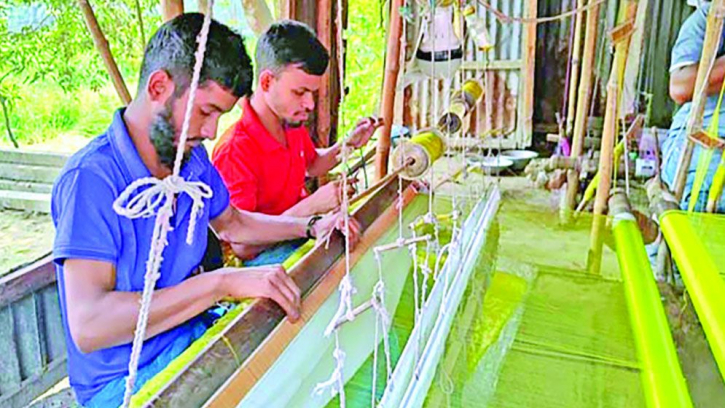 নজরকাড়া ডিজাইনের জামদানি পছন্দের শীর্ষে