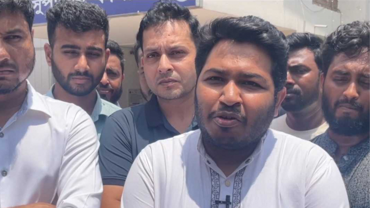 দোসরদের বিরুদ্ধে ব্যবস্থা না নিলে জুলাই যোদ্ধাদের নিয়ে আবারও রাজপথে নামবো: আবদুল্লাহ দোসরদের বিরুদ্ধে ব্যবস্থা না নিলে জুলাই যোদ্ধাদের নিয়ে আবারও রাজপথে নামবো: আবদুল্লাহ