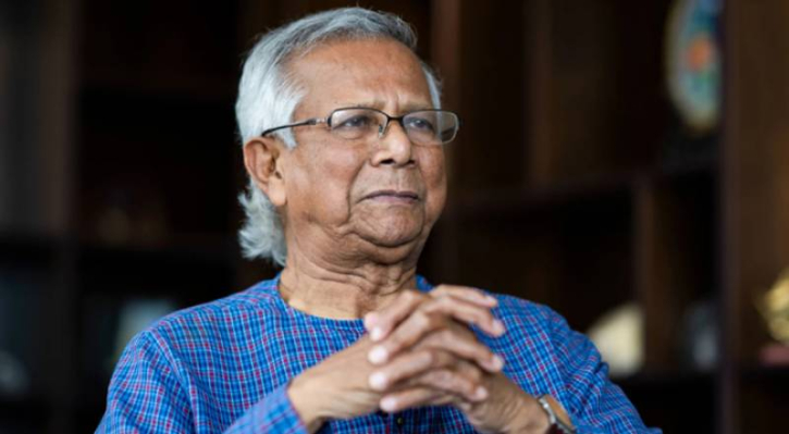 যমুনায় ছাত্রনেতাদের সঙ্গে বৈঠকে প্রধান উপদেষ্টা যমুনায় ছাত্রনেতাদের সঙ্গে বৈঠকে প্রধান উপদেষ্টা