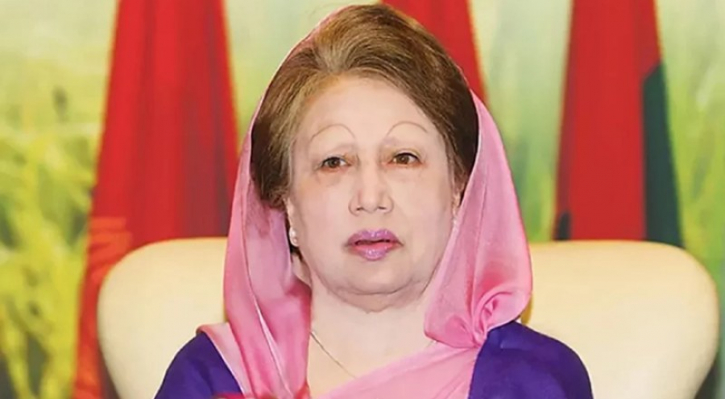 খালেদা জিয়া দেশে ফিরছেন ৫ মে খালেদা জিয়া দেশে ফিরছেন ৫ মে
