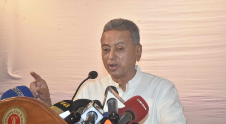 তারেক রহমানের দেশে ফেরার প্রস্তুতি চলছে: আমীর খসরু তারেক রহমানের দেশে ফেরার প্রস্তুতি চলছে: আমীর খসরু