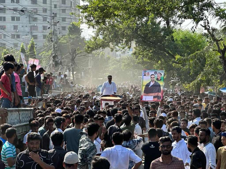 শামীম ওসমানের মতোই তাক লাগালেন পুত্র অয়ন ওসমান শামীম ওসমানের মতোই তাক লাগালেন পুত্র অয়ন ওসমান
