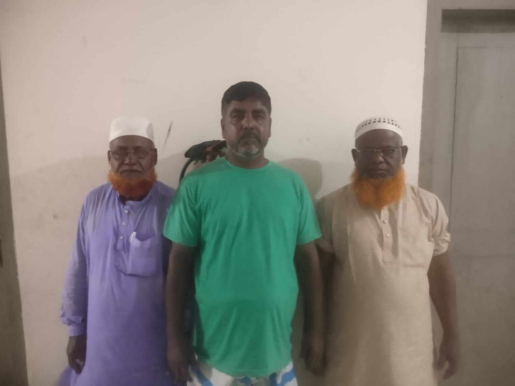 সিদ্ধিরগঞ্জে বিএনপির ৩ নেতাকর্মী গ্রেপ্তার সিদ্ধিরগঞ্জে বিএনপির ৩ নেতাকর্মী গ্রেপ্তার
