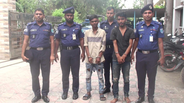 না.গঞ্জে সবজি বিক্রেতা হত্যায় দুই আসামি গ্রেপ্তার না.গঞ্জে সবজি বিক্রেতা হত্যায় দুই আসামি গ্রেপ্তার
