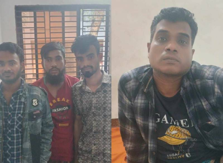 আড়াইহাজারে ৪ ডাকাত গ্রেফতার আড়াইহাজারে ৪ ডাকাত গ্রেফতার
