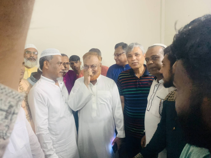 মামলা হামলা ভয় করলে মুক্তিযুদ্ধে যেতাম না : গিয়াসউদ্দিন মামলা হামলা ভয় করলে মুক্তিযুদ্ধে যেতাম না : গিয়াসউদ্দিন