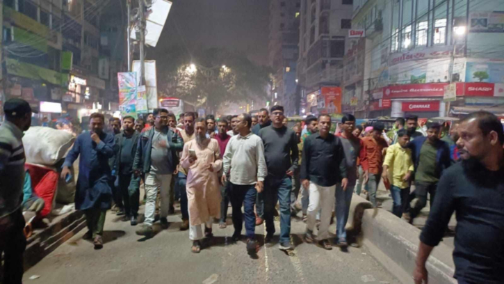 নারায়ণগঞ্জে সতর্ক বিএনপি নেতাকর্মীরা, রাতভর পাহারার ঘোষণা নারায়ণগঞ্জে সতর্ক বিএনপি নেতাকর্মীরা, রাতভর পাহারার ঘোষণা