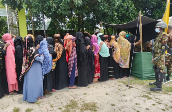 আড়াইহাজারে বাংলাদেশ সেনাবাহিনী কর্তৃক বিনামূল্যে চিকিৎসা সেবা প্রদান আড়াইহাজারে বাংলাদেশ সেনাবাহিনী কর্তৃক বিনামূল্যে চিকিৎসা সেবা প্রদান