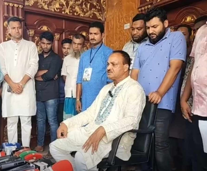 আড়াইহাজারে নানা অভিযোগে ভোট বর্জন শাহজালালের আড়াইহাজারে নানা অভিযোগে ভোট বর্জন শাহজালালের