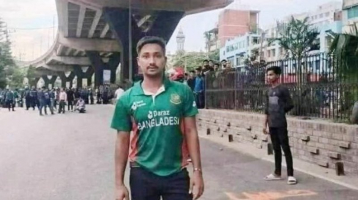 ড্রোন শো’তে উপেক্ষিত শহিদ ওয়াসিম, ছাত্রদলের ক্ষোভ ড্রোন শো’তে উপেক্ষিত শহিদ ওয়াসিম, ছাত্রদলের ক্ষোভ