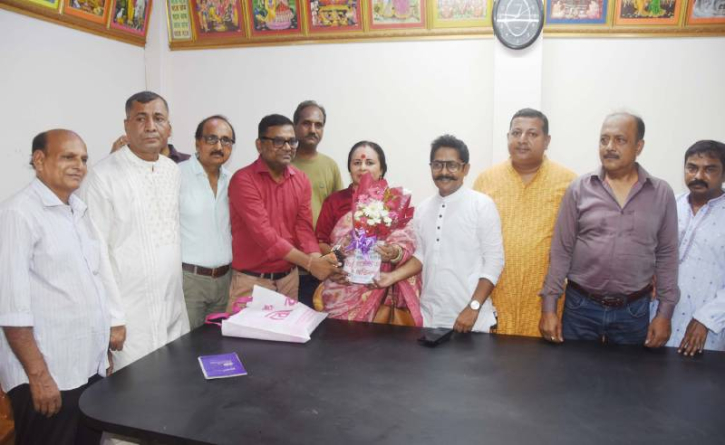 গয়েশ্বর চন্দ্র রায় এর সাথে রনবীর রায়ের পারিবারিক বন্ধুত্ব দীঘদিনের : বাপ্পি গয়েশ্বর চন্দ্র রায় এর সাথে রনবীর রায়ের পারিবারিক বন্ধুত্ব দীঘদিনের : বাপ্পি