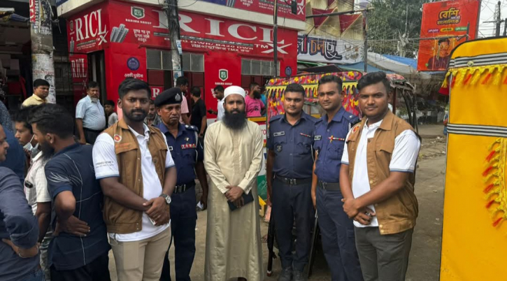 পরিবেশবান্ধব, পরিচ্ছন্ন ও দৃষ্টিনন্দন নারায়ণগঞ্জ গড়ে তোলায় গ্রিন অ্যান্ড ক্লিন নারায়ণগঞ্জ” কর্মসূচির মূল লক্ষ্য পরিবেশবান্ধব, পরিচ্ছন্ন ও দৃষ্টিনন্দন নারায়ণগঞ্জ গড়ে তোলায় গ্রিন অ্যান্ড ক্লিন নারায়ণগঞ্জ” কর্মসূচির মূল লক্ষ্য