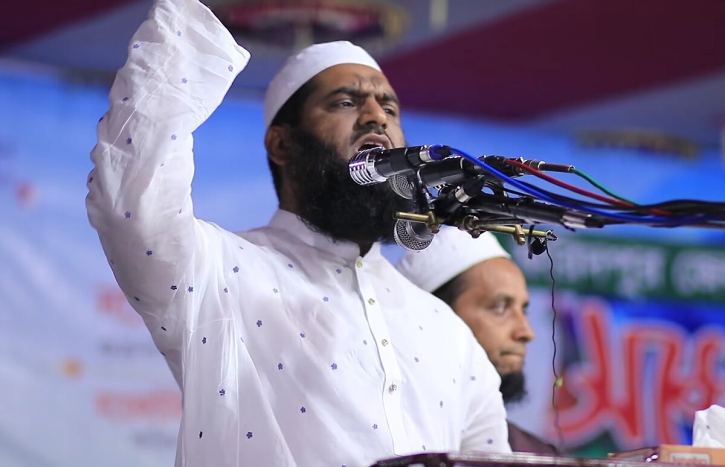 ধর্ষণ মামলায় মামুনুল হকের বিরুদ্ধে গ্রেপ্তারি পরোয়ানা ধর্ষণ মামলায় মামুনুল হকের বিরুদ্ধে গ্রেপ্তারি পরোয়ানা