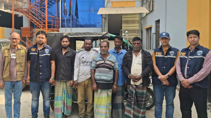 সোনারগাঁয়ে অটোরিকশা চালক হত্যাকান্ডের রহস্য উদঘাটন ৫জন গ্রেপ্তার