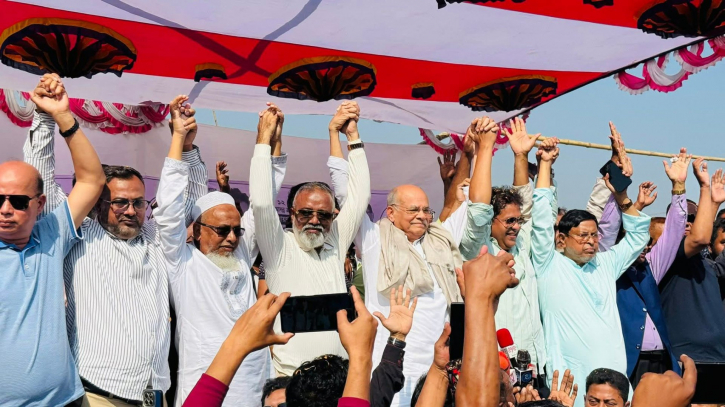 ইতিহাস গড়ে জয়ের পথে দিপু ভূঁইয়া