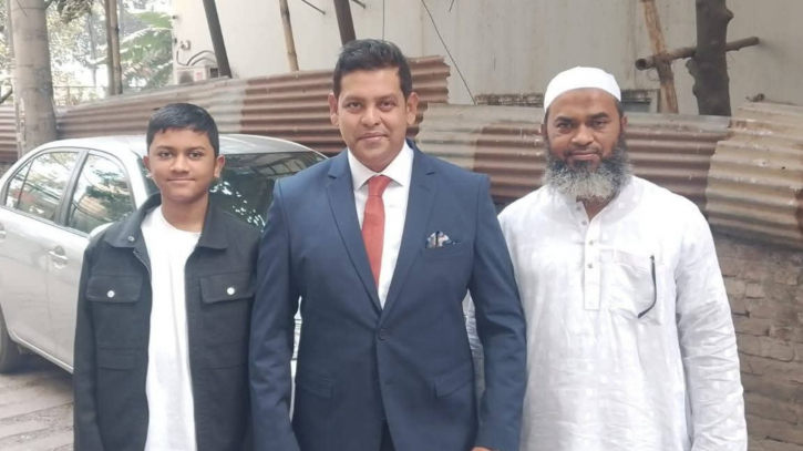 আন্দোলনের মাঠ থেকে ২৬ এর নির্বাচন, থেমে নেই সালাহউদ্দিন দেওয়ান