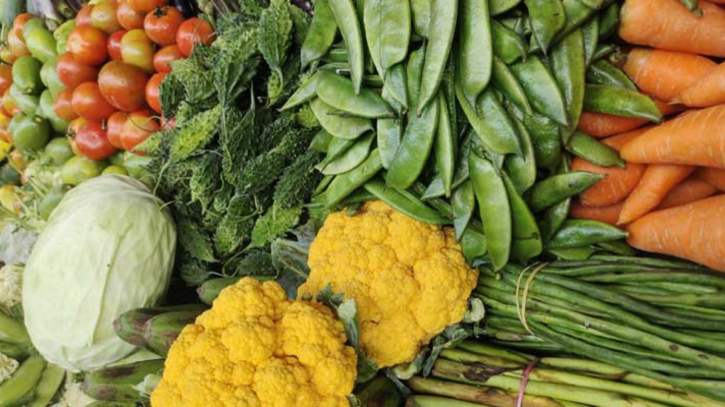 রমজানে নিত্যপণ্যের বাজার ঊর্ধ্বমুখী, নারায়ণগঞ্জে ভোক্তাদের ক্ষোভ