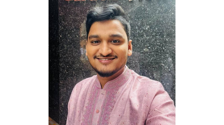 খালেদা জিয়ার সামান্য ক্ষতি হলে অবৈধ মসনদের অস্তিত্বও পাওয়া যাবেনা : সৌরভ খালেদা জিয়ার সামান্য ক্ষতি হলে অবৈধ মসনদের অস্তিত্বও পাওয়া যাবেনা : সৌরভ