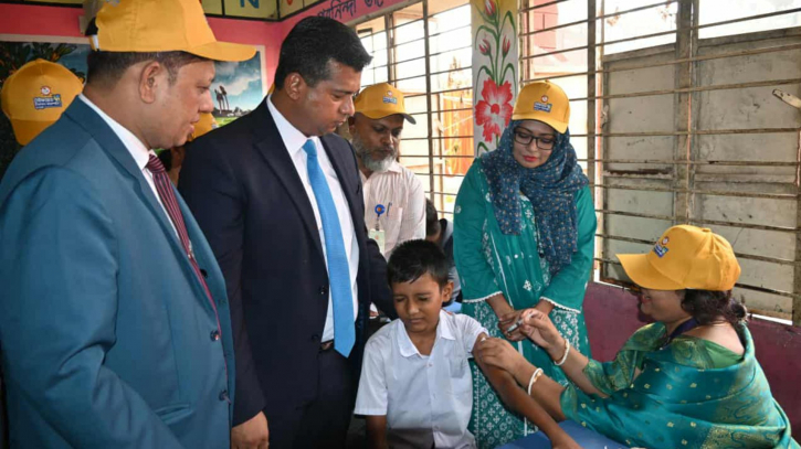 একজনও যেন টিকাদান কর্মসূচি থেকে বাদ না পড়ে: ডিসি