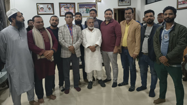 মান্নানের সঙ্গে জেলা যুবদলের সৌজন্য সাক্ষাৎ