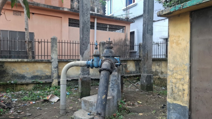 পানির সংকটে কায়েমপুরের হাজারও মানুষ, ঈদের আগে চরম ভোগান্তি