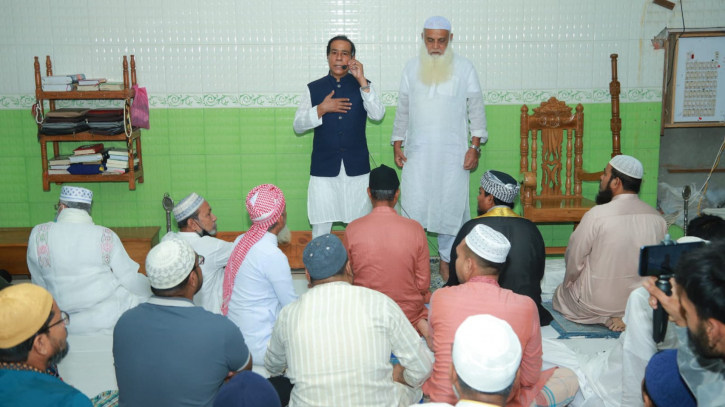 খালেদা জিয়ার জন্য মাসুদুজ্জামানের দোয়া