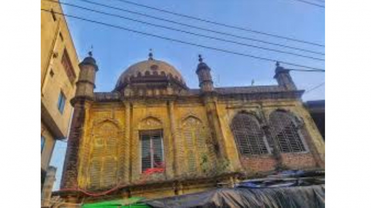 টিকে আছে শতবর্ষী ঐতিহ্যের সাক্ষী ‘ফকিরটোলা জামে মসজিদ’