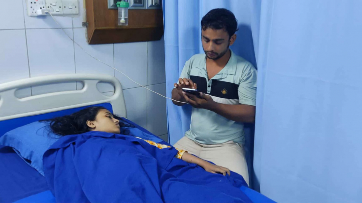 ফতুল্লায় বাউল শিল্পি অনিকার রহস্যজনক মৃত্যু, স্বামী আটক