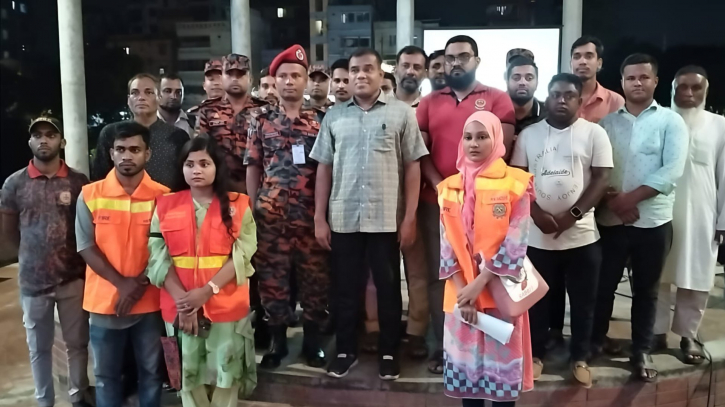 বিদ্যুতিক নিরাপত্তা নিশ্চিতে ফায়ার সার্ভিসের গণসংযোগ বিদ্যুতিক নিরাপত্তা নিশ্চিতে ফায়ার সার্ভিসের গণসংযোগ