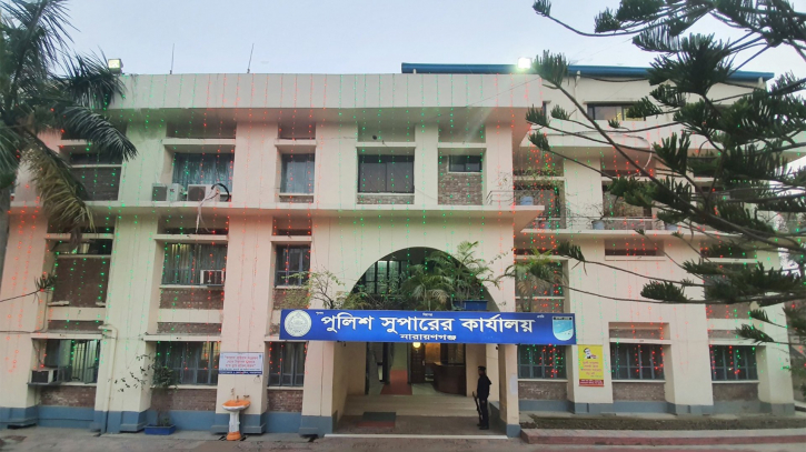 লুণ্ঠিত অস্ত্র উদ্ধারে পুলিশের পুরষ্কার ঘোষণা 