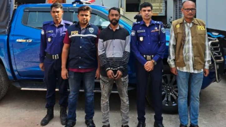 ফতুল্লায় হত্যা মামলার আসামি জামাই রানা গ্রেপ্তার