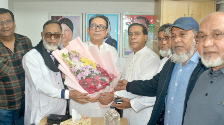 আমরা আগামীতে কামাল ভাইয়ের নেতৃত্ব মেনে কাজ করবো : মাসুদুজ্জামান