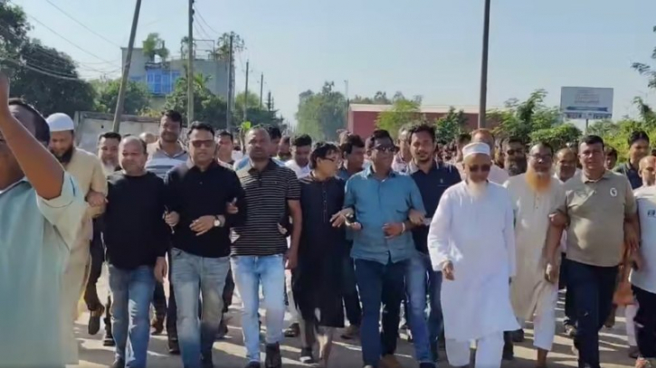 রুপগঞ্জে আনন্দ মিছিল