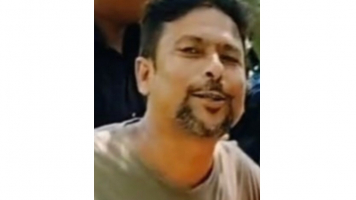 আওয়ামীলীগ কর্মী মহন গ্রেপ্তার 