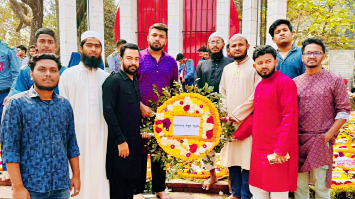 ভাষা শহীদ দিবসে নারায়ণগঞ্জ ইয়ুথ সার্কেলের শ্রদ্ধাঞ্জলি