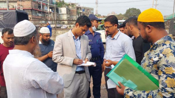 সোনারগাঁয়ে চার ব্যবসায়ীকে জরিমানা