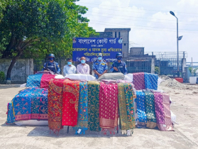 ফতুল্লায় ৫ কোটি টাকার ভারতীয় শাড়ী উদ্ধার
