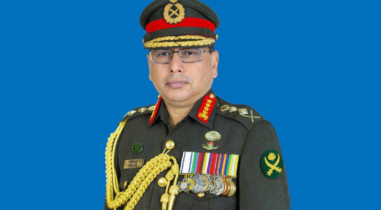 জেনারেল ওয়াকার আবারও ভরসার বাতিঘর