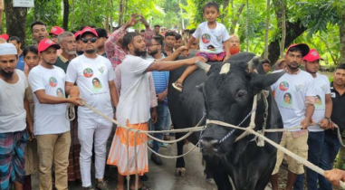 আক্ষরিকভাবে নয়, আন্তরিকভাবে ‘কালো মানিক’ গ্রহণ করেছেন খালেদা জিয়া, চেয়েছেন দোয়া
