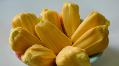 শরীর সুস্থ রাখতে কাঁঠালের উপকারিতা