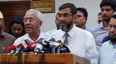 নির্বাচনি প্রচারে পোস্টার নিষিদ্ধ: ইসি