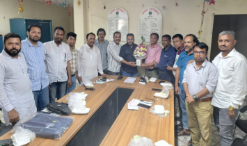 বন্দর প্রেসক্লাবের নতুন কমিটির দায়িত্ব গ্রহণ