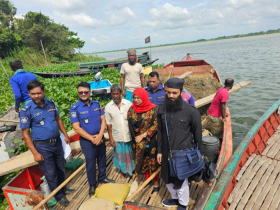 আড়াইহাজারে অবৈধ বালু উত্তোলন, অর্থদন্ড