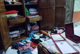 সোনারগাঁয়ে ডাকাতি, নগদ টাকা ও স্বর্ণলংকারসহ দুই কোটি টাকার মালপত্র লুট