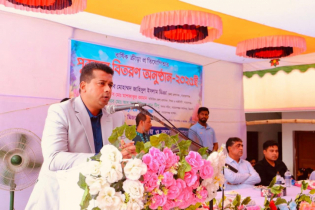 আদর্শ বালিকা বিদ্যালয় ও কলেজে বার্ষিক ক্রীড়া প্রতিযোগিতার পুরস্কার বিতরণ