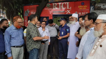 যানজট নিরসনে মাঠে পুলিশ, আমরা নারায়ণগঞ্জবাসী ও এনসিপি নেতৃবৃন্দ 