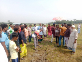সালমান এফ রহমানের দখলে থাকা সরকারি রাস্তা উদ্ধার করলো গ্রামবাসী 
