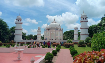 ঈদে ঘুরে আসুন পানাম যাদুঘর তাজমহলে